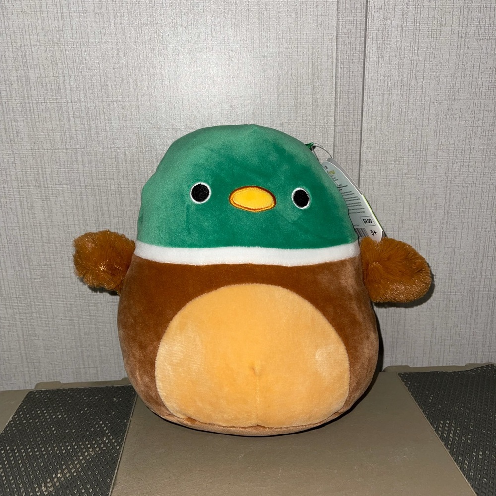 Avery Squishmallow
